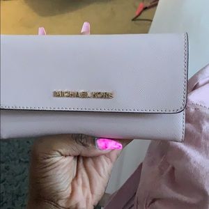 Pink Micheal Kors Wallet
